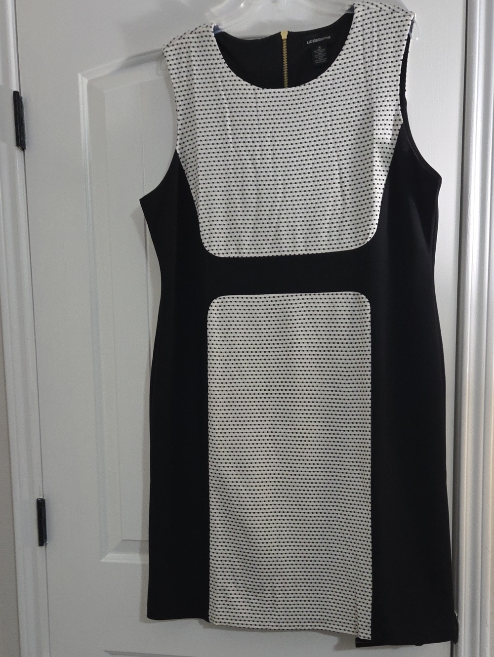 Sleeveless Black and White Colorblock Shift Dress